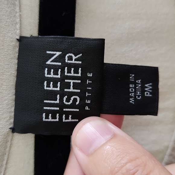 Eileen Fisher Petite 2pc Silk Tank and Linen Jacket - Picture 6 of 8